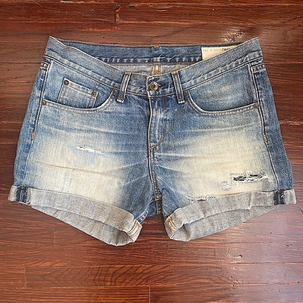 Rag & Bone Jeans Surfer Rep Distressed Boyfriend Shorts SZ 26 - Picture 4 of 7